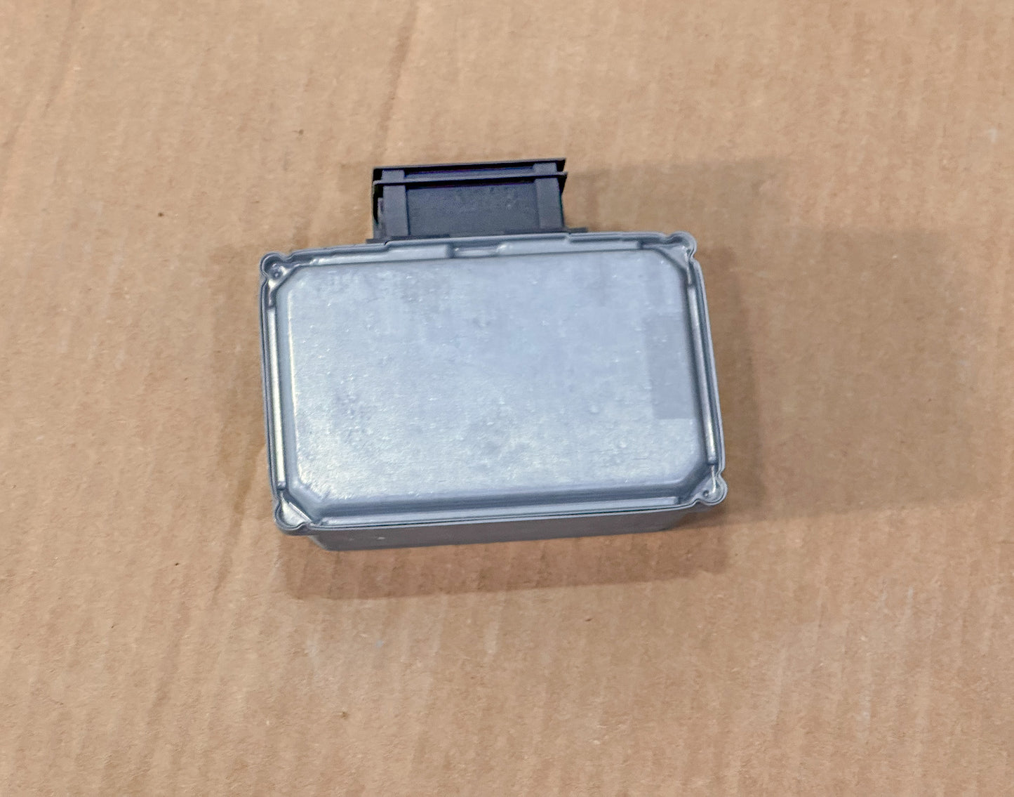 2016-2025 Chevrolet Equinox Inverter Converter Module Unit OEM 13514044, 13462012, 13506066, 13509853 - view 2