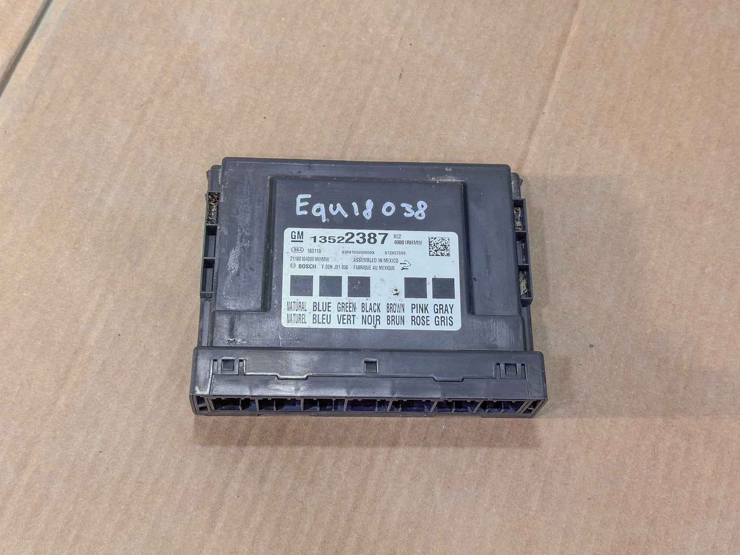 2018-2022 Chevrolet Equinox Body Control Module BCM 13522387