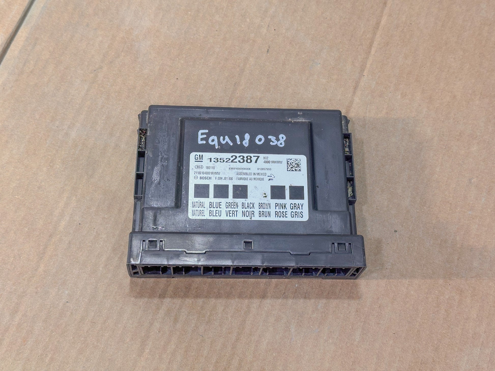 2018-2022 Chevrolet Equinox Body Control Module BCM 13522387