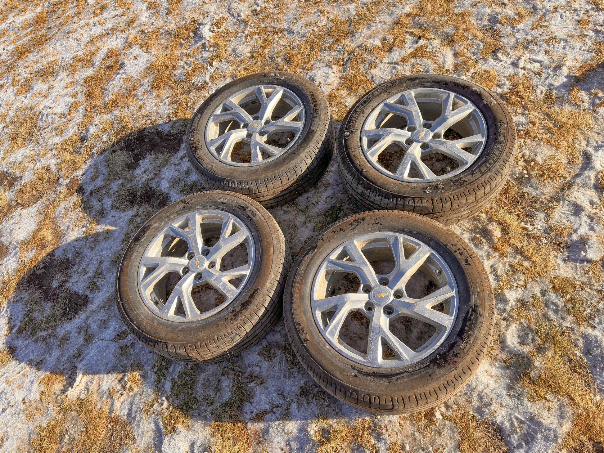 Wheel Rims with Tires 225 60 R18 18x7 Opt RV6 Fits 18-21 Chevrolet Chevy EQUINOX 2622112 - view 14