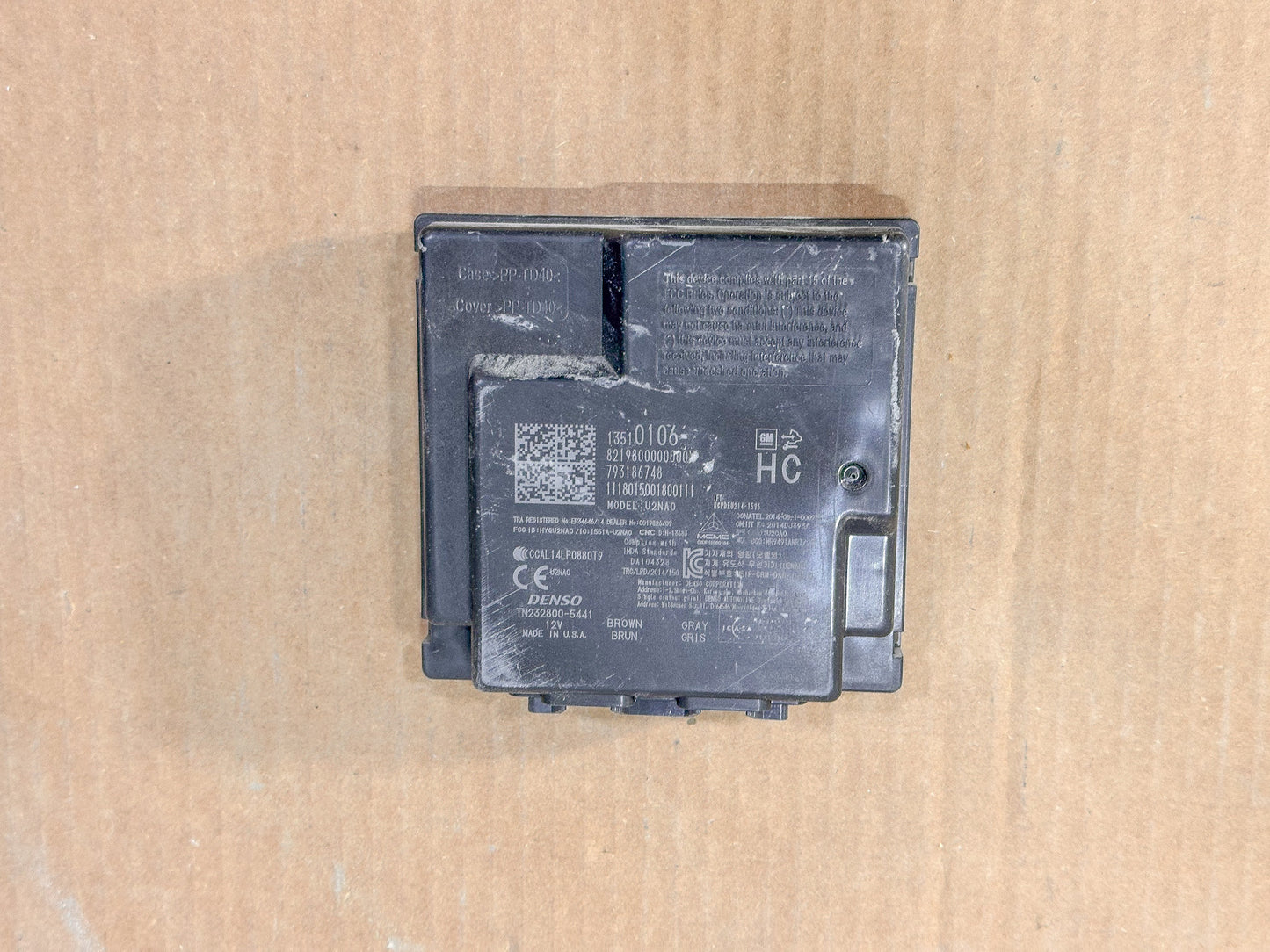 2017-2018 Chevrolet Equinox Keyless Entry Theft Locking Control Module DENSO OEM 13510106 - view 2