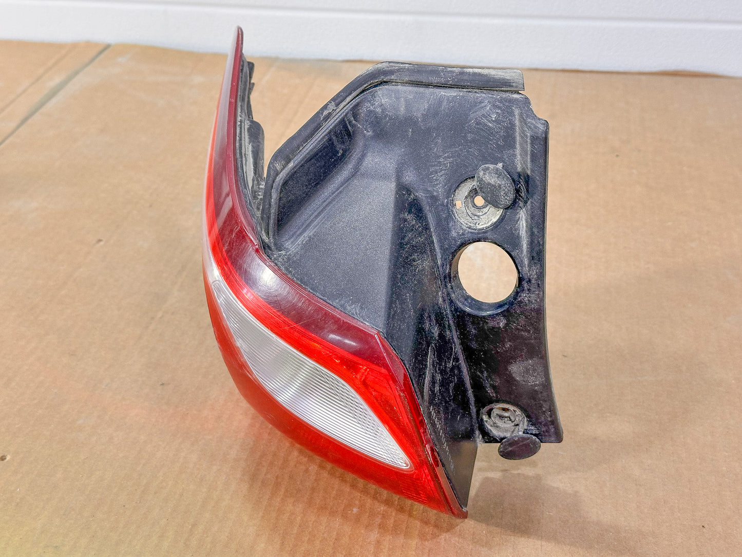 2018-2021 Chevrolet Equinox Left Driver Side Tail Light, Stop Lamp 84373387,  84769835, 19418086, 84159536, 84229340, 84244063, 84282655, 84285756, 84305803, 84341665 - view 2