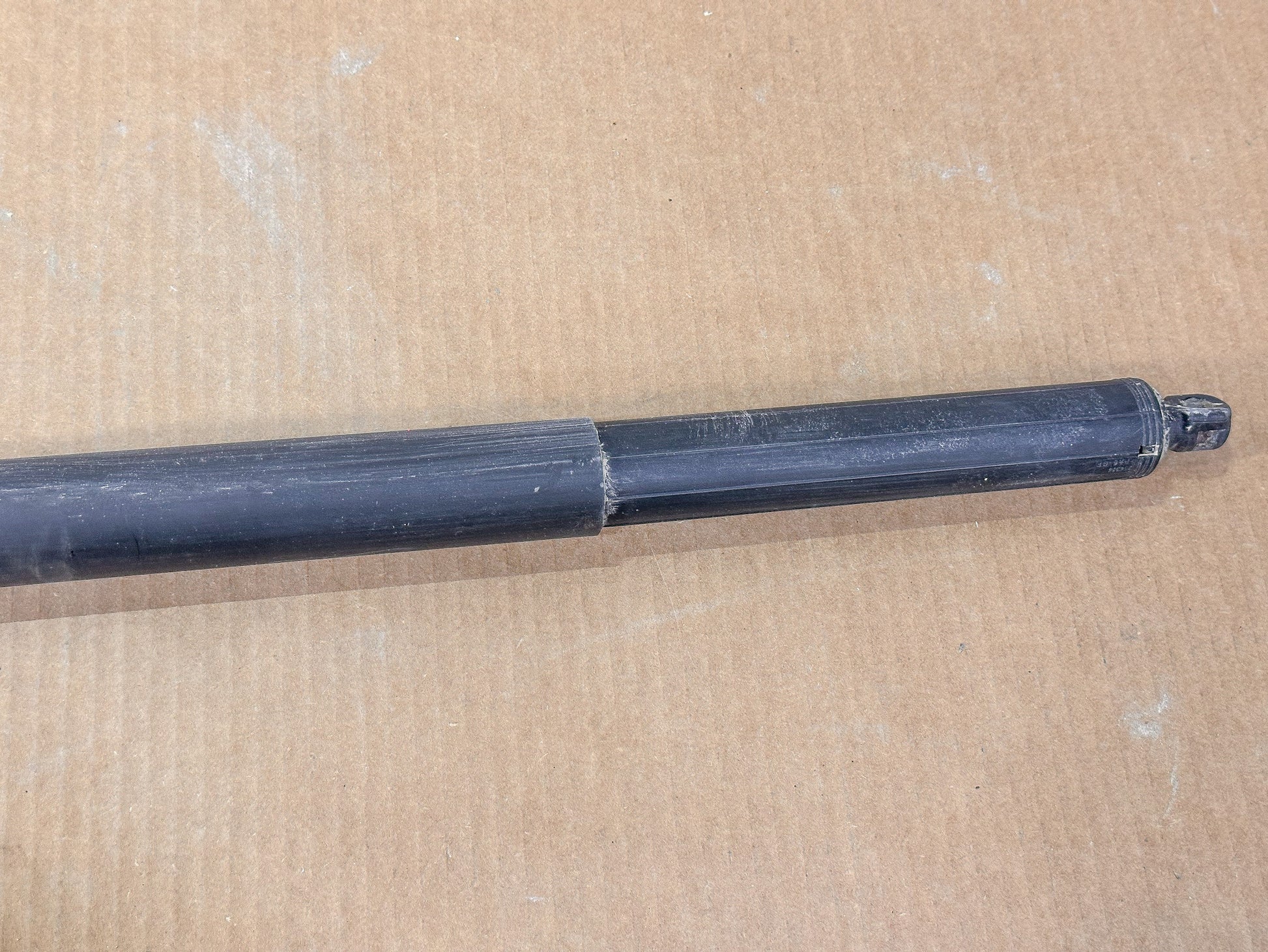 2018-2024 Chevrolet Equinox Tailgate Electric Lift Support Shock OEM 84178754, 84800899, 84470044, 84569355, 84781790 - view 3