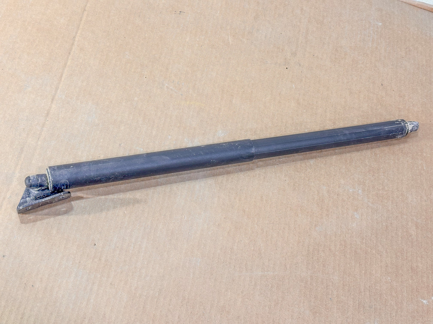 2018-2024 Chevrolet Equinox Tailgate Electric Lift Support Shock OEM 84178754, 84800899, 84470044, 84569355, 84781790 - view 6