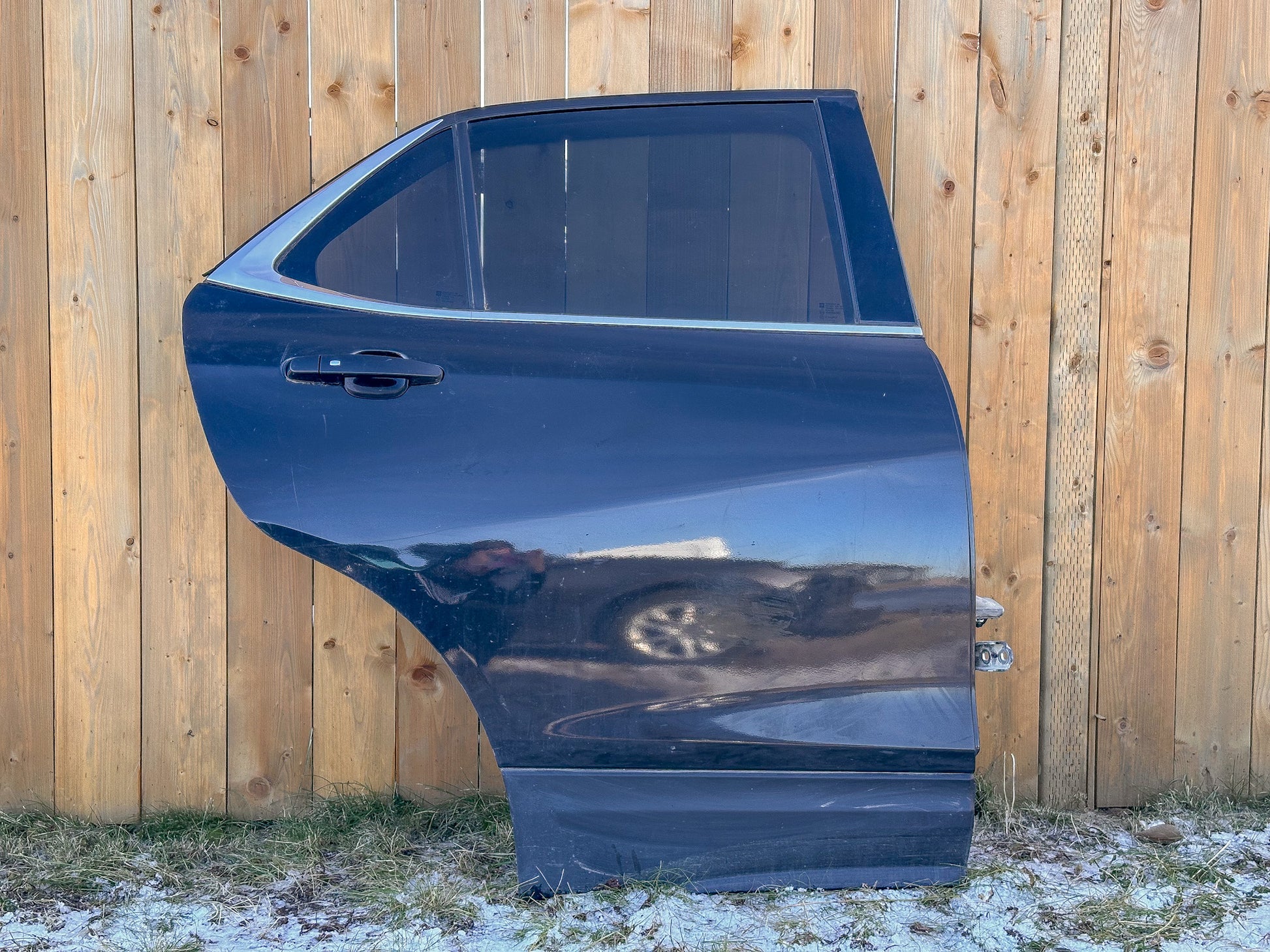 2018-2024 Chevrolet Equinox Right Back Passenger Side Door  84412609, 84076322, 84206887, 84286710, 84286930, 84388835, 84412607