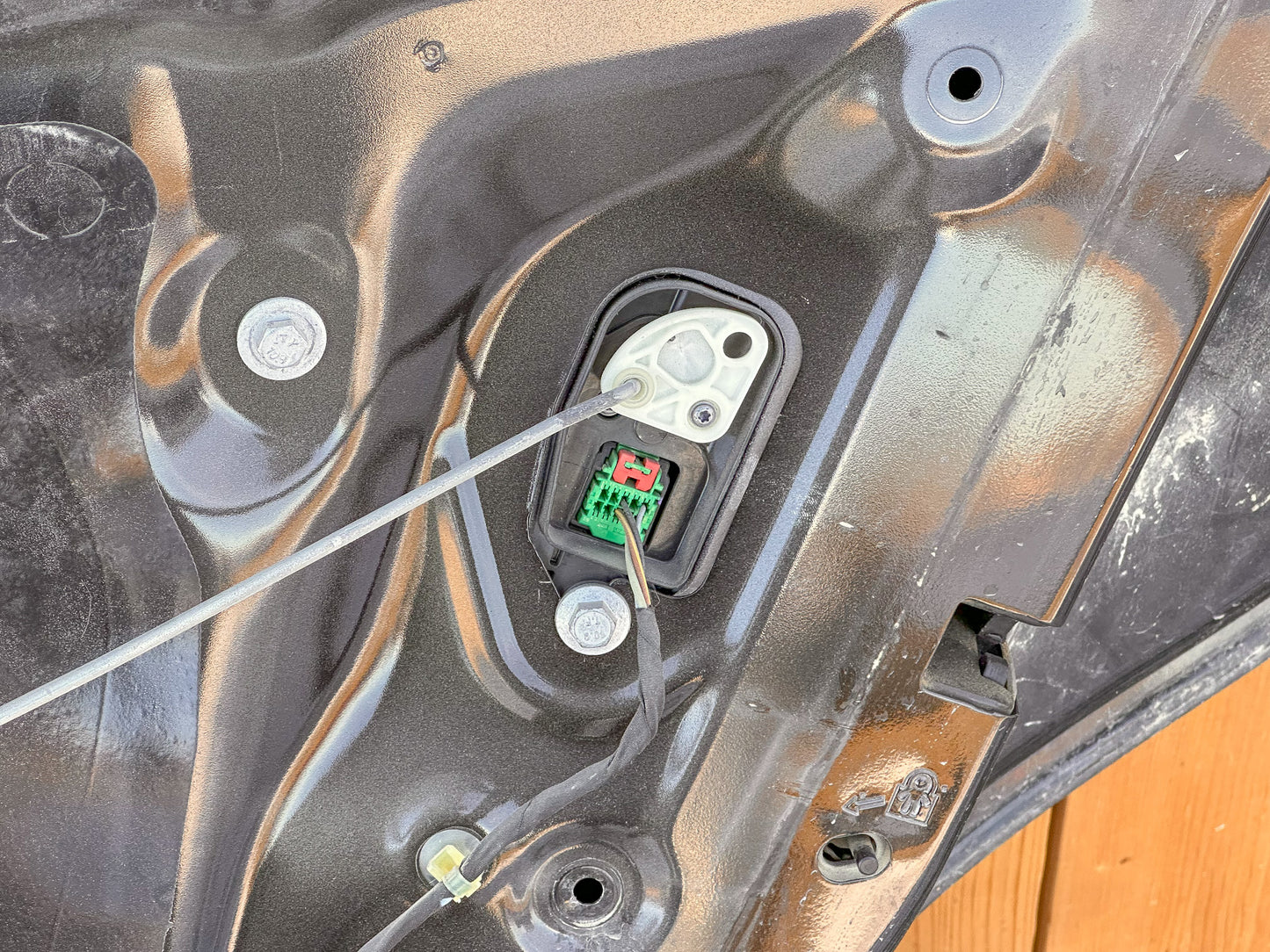 2018-2024 Chevrolet Equinox Right Back Passenger Side Door  84412609, 84076322, 84206887, 84286710, 84286930, 84388835, 84412607 - view 3