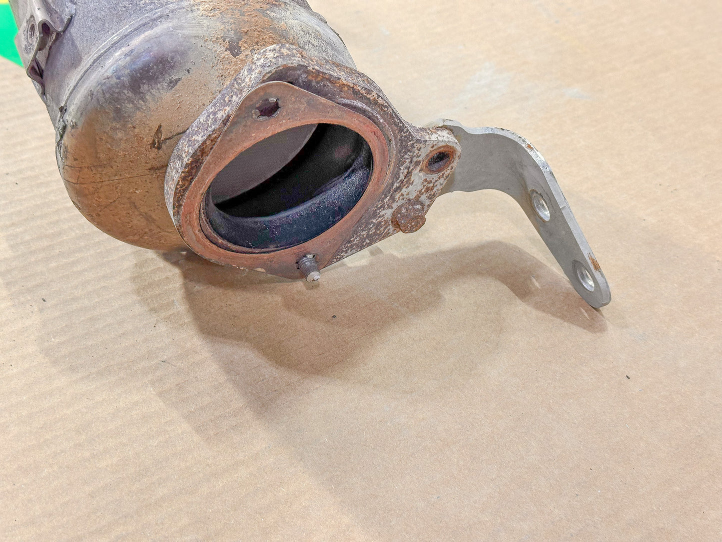 2018-2020 Chevrolet Equinox 2.0L Catalytic Converter 19420236, 12666605 - view 6