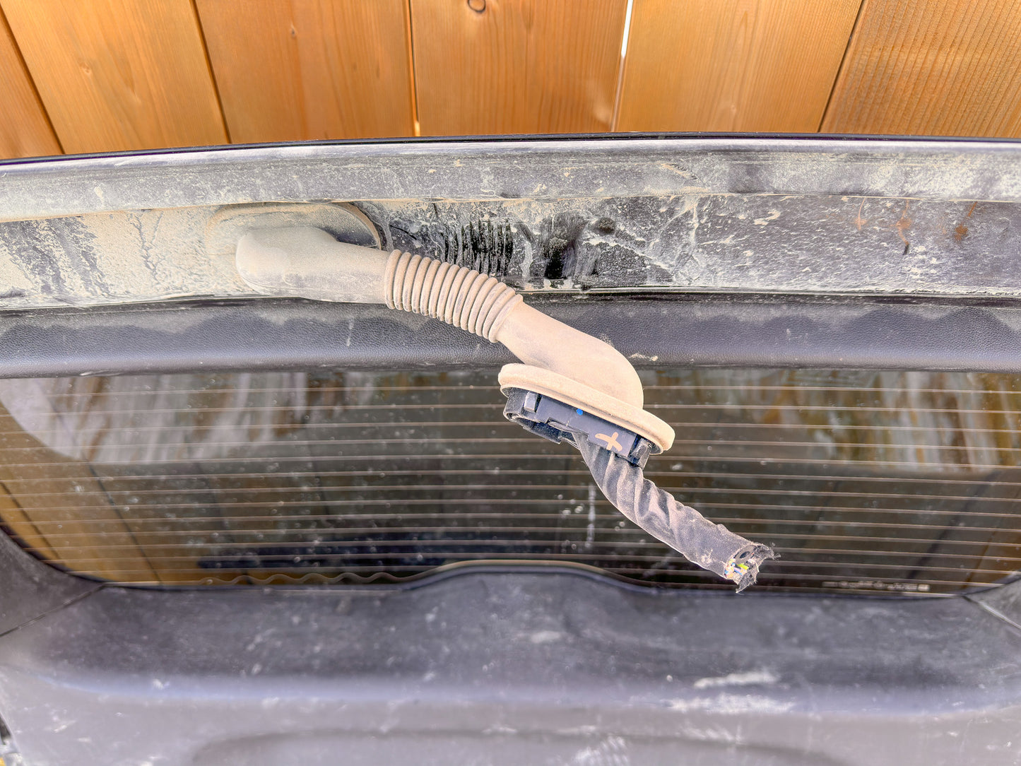 2018-2021 Chevrolet Equinox Tailgate. Trunk Lid. Liftgate 84871000, 84105746, 84159652, 84199515, 84240932, 84281593, 84338893, 84446461, 84446462, 84513648, 84796290 - view 4